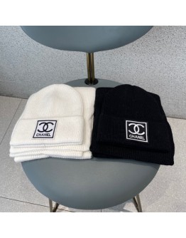 C-C Hat and Scarf Set