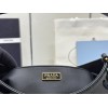 Cleo patent leather shoulder bag 27cm