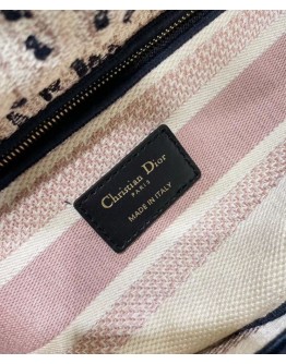 Christian Dior Medium Lady D-Lite Bag Apricot
