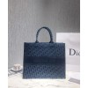 Dior Book Tote bag M1286 Blue