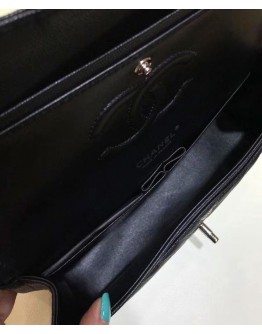 C-C V Type Flap Bag A01112 Black