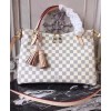 Louis Vuitton Lymington N40022 White