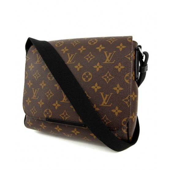 Louis Vuitton Monogram District M40935 Brown