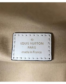 Louis Vuitton Bumbag M44611 Green