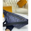 Louis Vuitton Discovery Bumbag M57276 Black