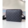 Louis Vuitton Trio Messenger M69443 Black