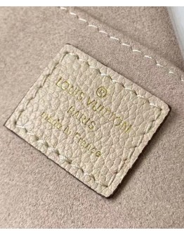 Louis Vuitton Petit Sac Plat M80449 Cream