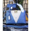 Louis Vuitton V Tote BB M44418