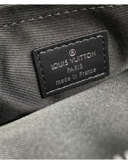 Louis Vuitton Steamer Messenger M57307 Black