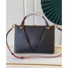 Louis Vuitton V Tote MM M44397 M44421 M44422 M44884