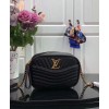 Louis Vuitton New Wave Camera Bag M53682