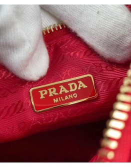 Prada Re-Edition 2005 Saffiano leather bag 1BH204