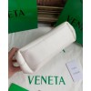 Bottega Veneta Point 658476 Cream